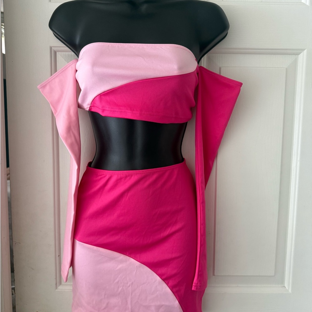 SHEIN Pink and White Asymmetrical Cut Out Skirt Set